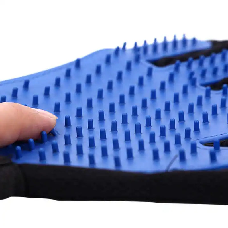 Pamper Your Pets with the NONOR Rubber Bath Brush & Massage Glove for Purr-fect Grooming! 🐾✨